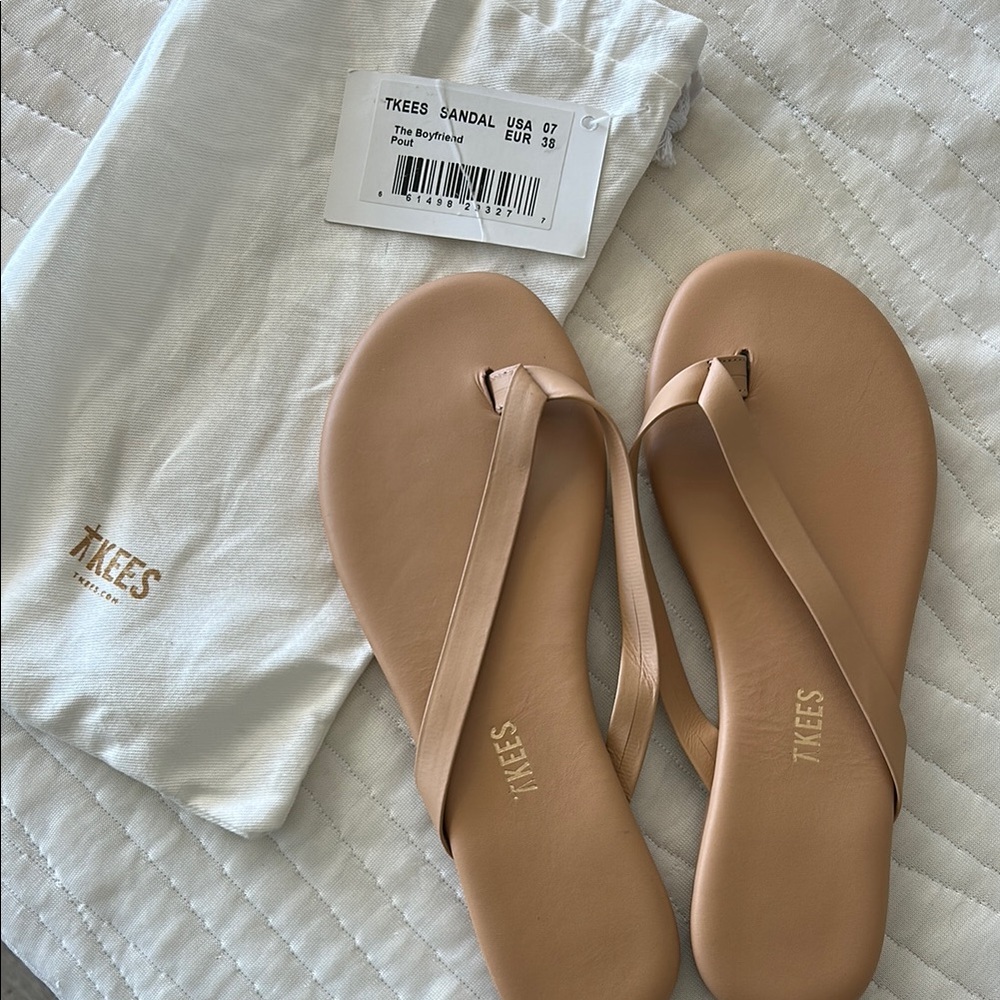 TKEES Women's Tan Sandals